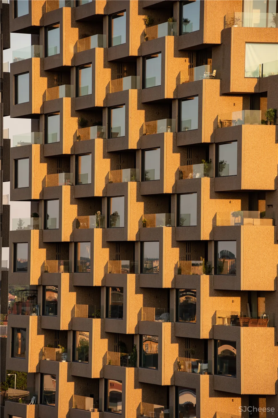 OMA 拿了高层公寓奖,这样板房才是正统「北欧风」