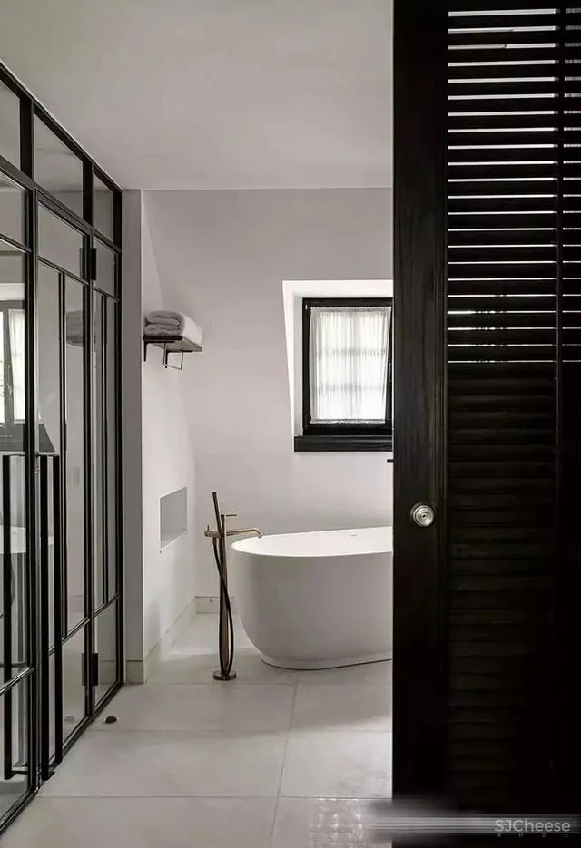 谢柯-既下山·重庆生活的复杂和冲突,都在这间院落“缴械投降”!