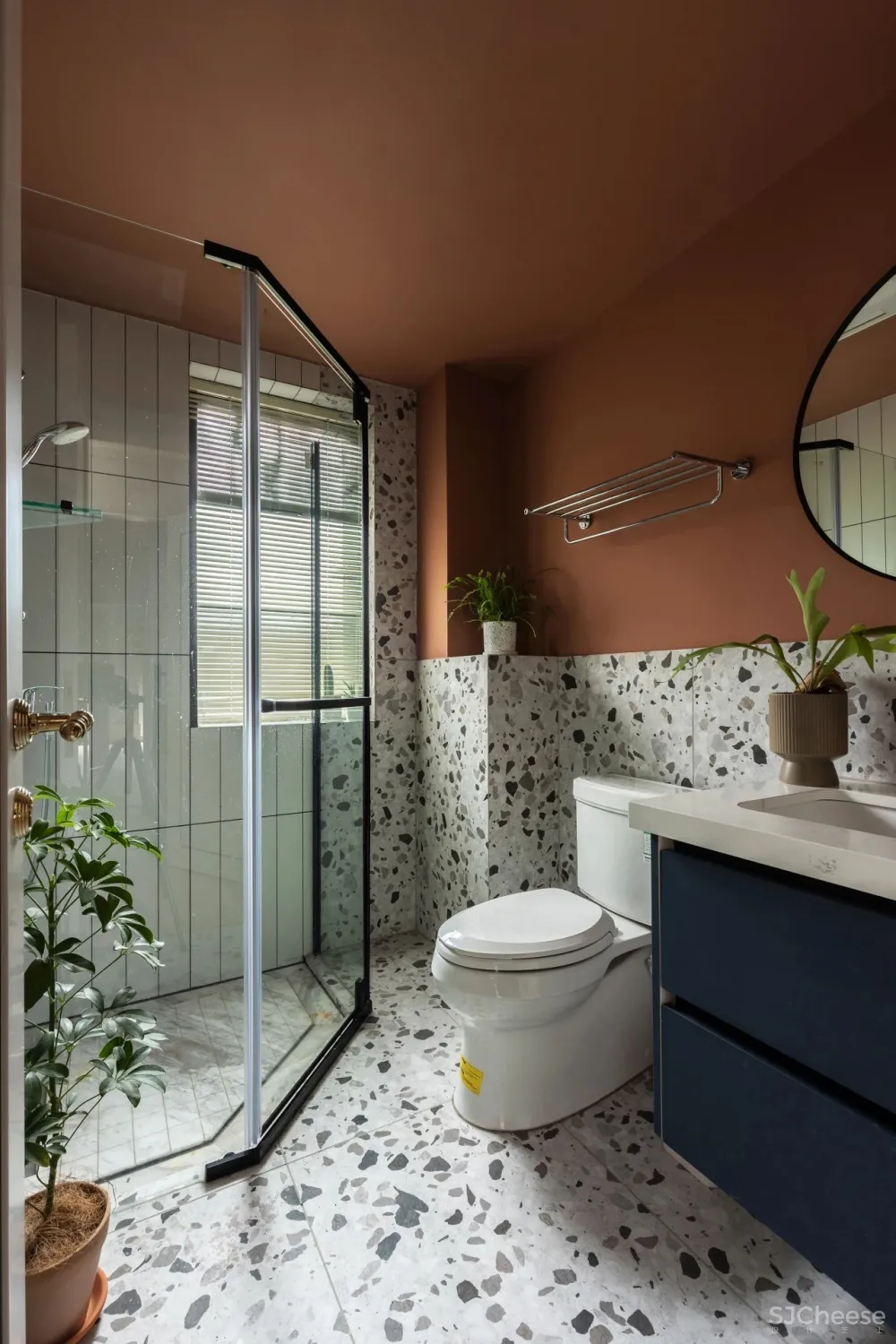 从事苗圃经营的姑娘,买下自带花园大别墅,把321m²搞成让人羡慕的植物园!