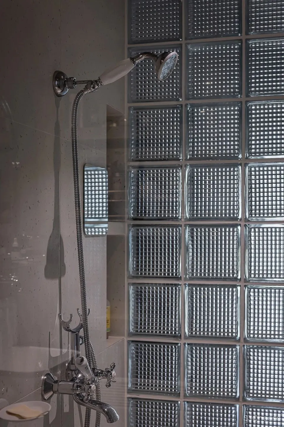 以设计语言的多重可能性展示主人独特的生活美学 EMMA HOME摄影师之家 吾索设计