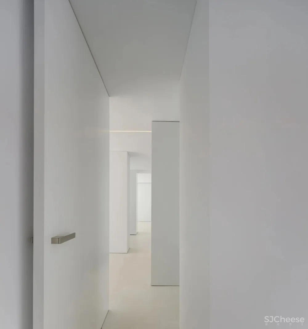 西班牙别墅，用极简成就唯美！