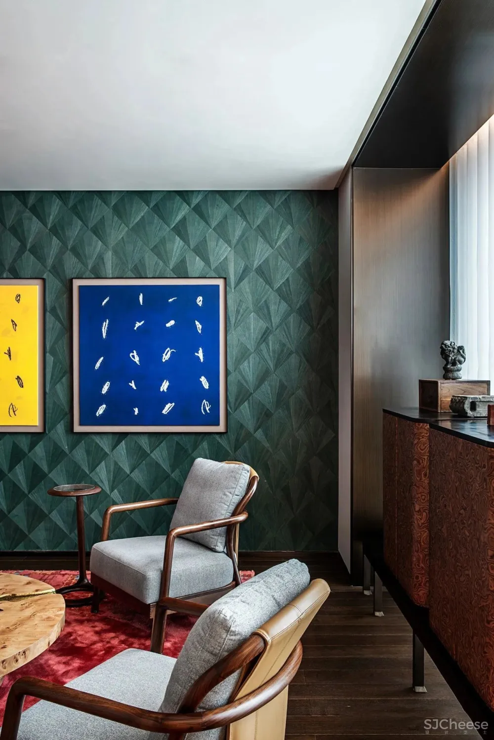 朱周空间设计丨重庆来福士:350米云端豪宅样板间设计!