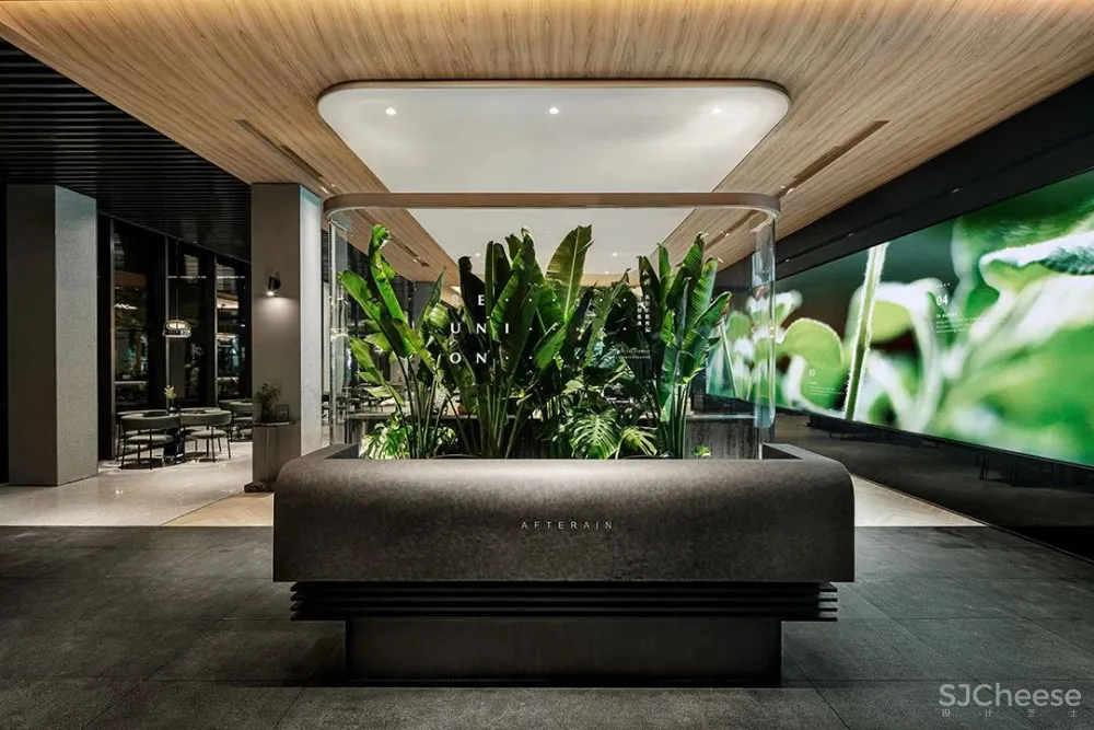 峻佳 杭州万科开了家超仙的雨林餐厅，成新晋网红地 ！