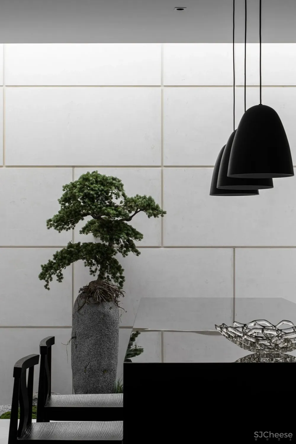 上海 780㎡ 极简别墅设计 ,黑白相映,安静优雅!