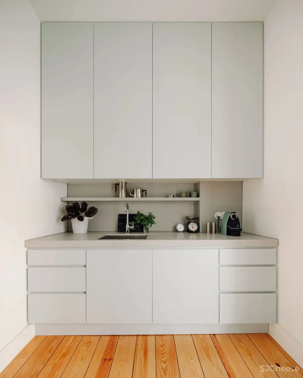 Rar.Studio在里斯本进行的曼彻斯特大厦翻新工程