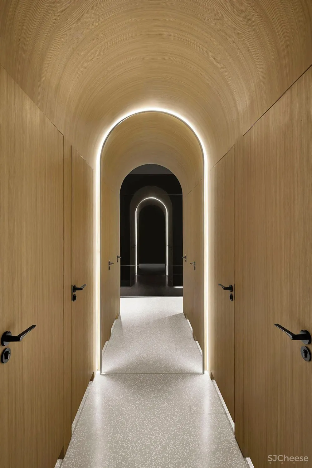 峻佳 杭州万科开了家超仙的雨林餐厅，成新晋网红地 ！