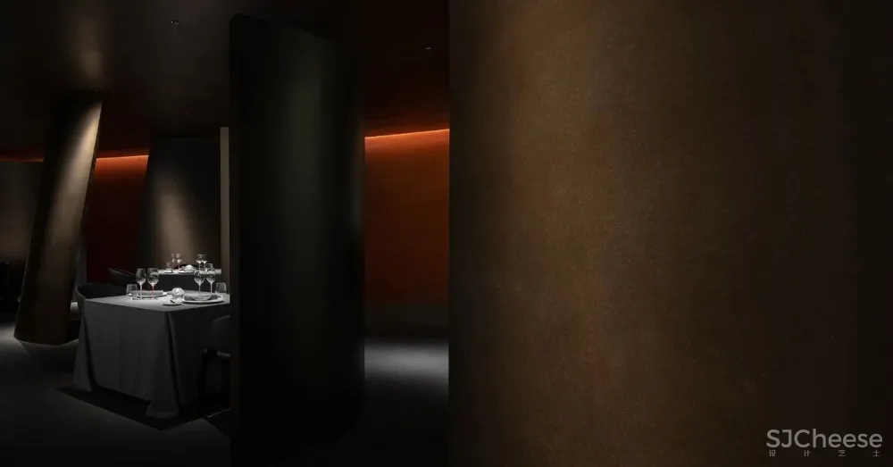 谢培河 隐藏在都市心脏的当代诗意