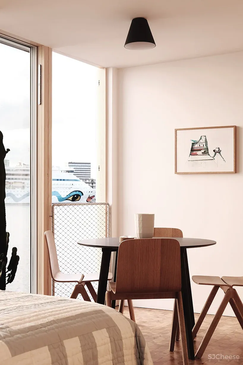 BIG创始人私宅大公开!把“破船”爆改成豪宅,竟然连个热水澡都没法洗?