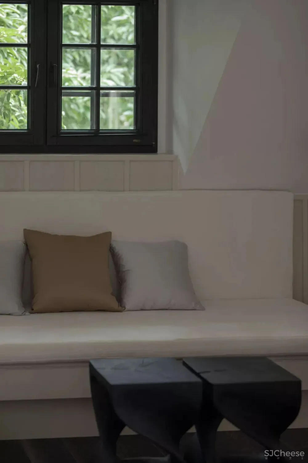 谢柯-既下山·重庆生活的复杂和冲突,都在这间院落“缴械投降”!