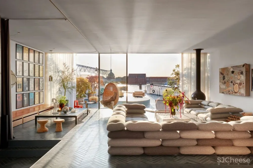 BIG创始人私宅大公开!把“破船”爆改成豪宅,竟然连个热水澡都没法洗?