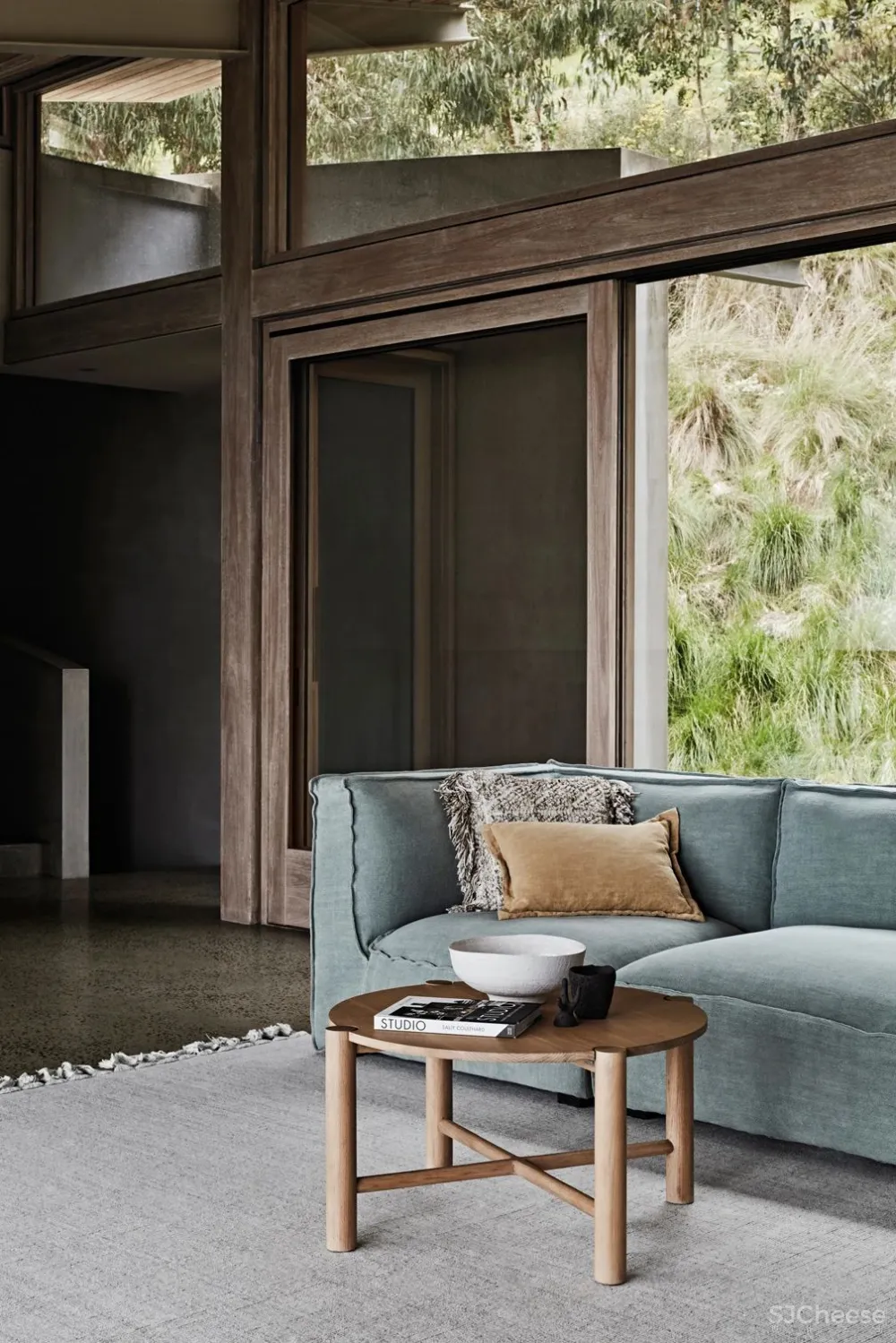 澳大利亚丛林中的Ocean House Rob Mills Architects