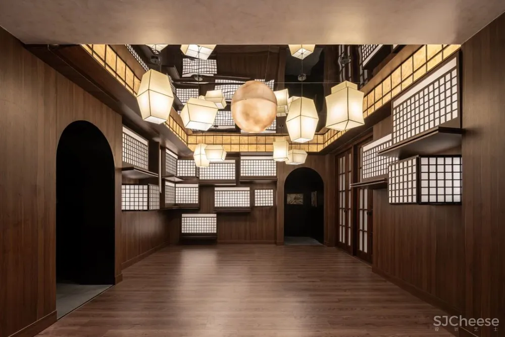 双子座俞挺的两个新作:一座妖的乐园、一个文学爱好者的客厅