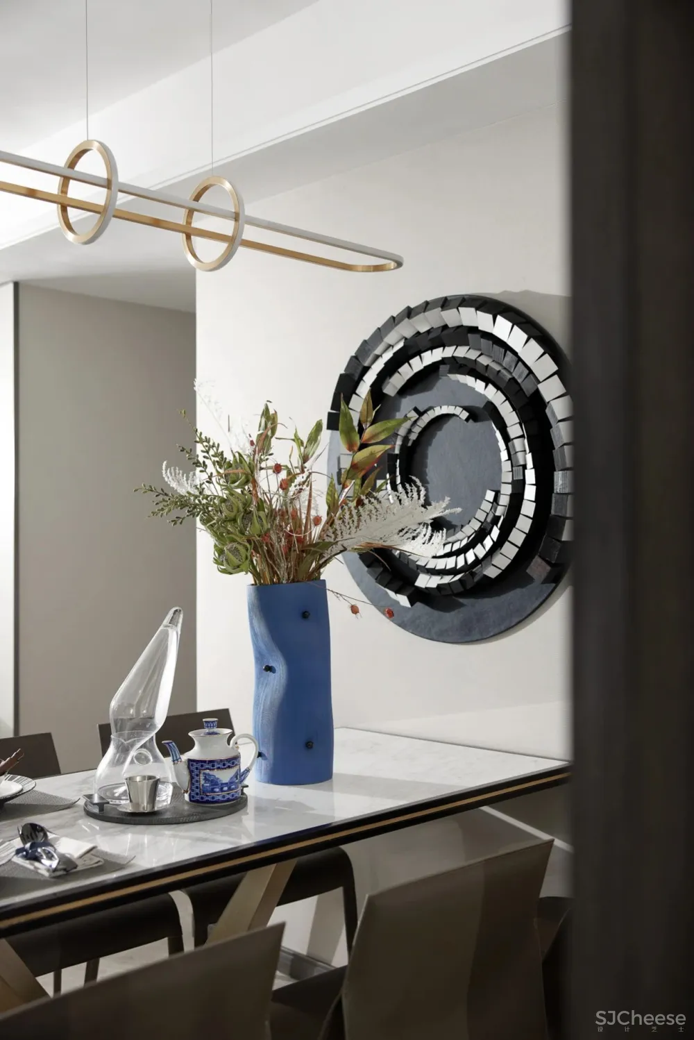 羽果设计：柔软而强大，都市精英的暖心归属！