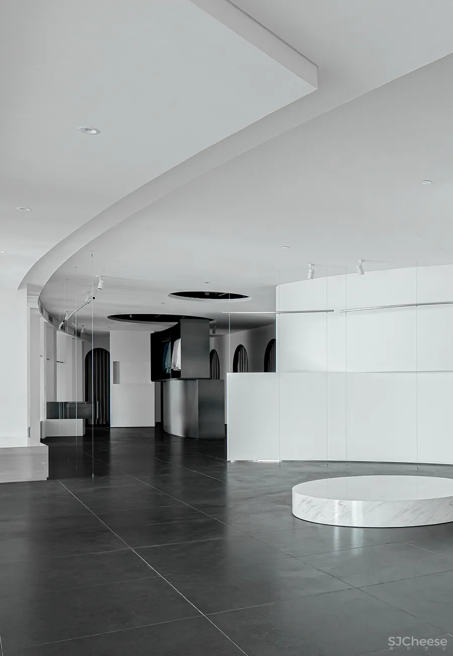 TTD本至设计 • 爱城影像空间|在叠进中传递爱的仪式感