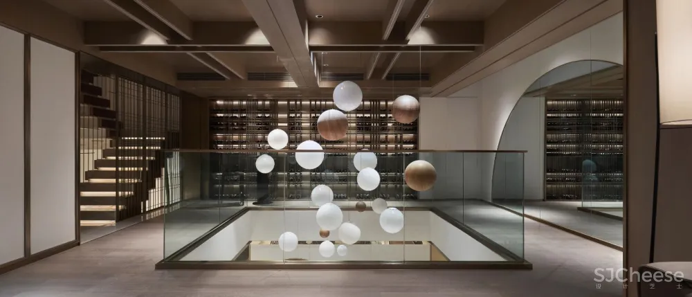 本则新作 闲云影丽日,松声入梦来