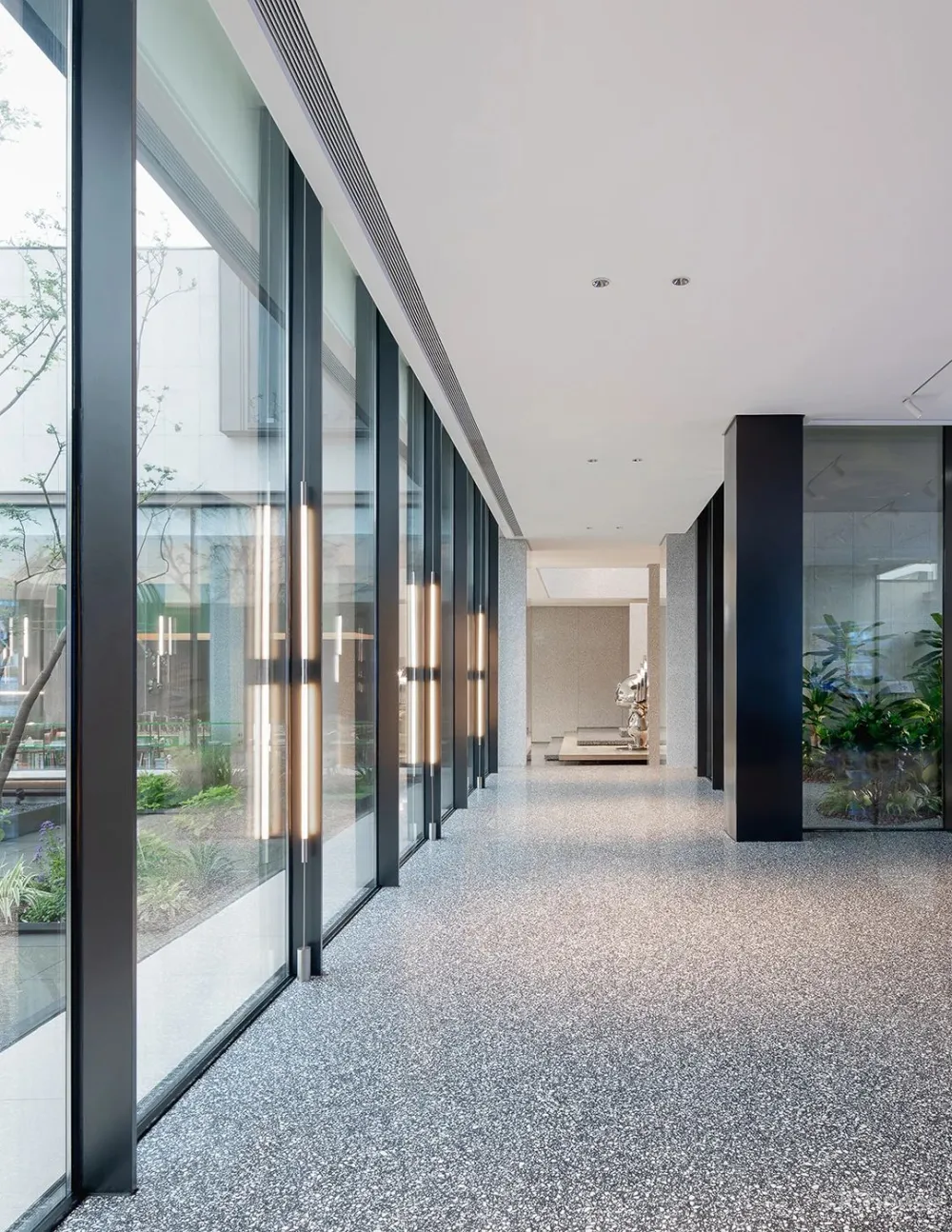 彩虹天空之城，构筑未来多元世界