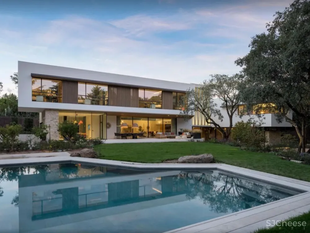 心灵归宿“玻璃海”私宅