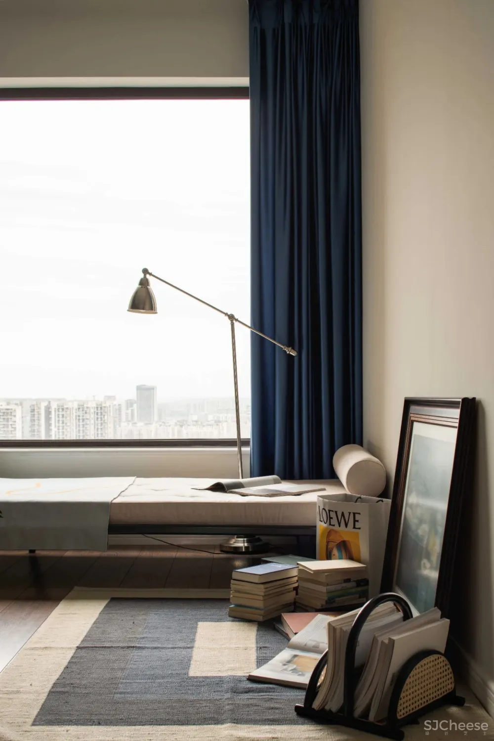 2人居的217㎡复古大宅,其中200㎡给7只猫住?