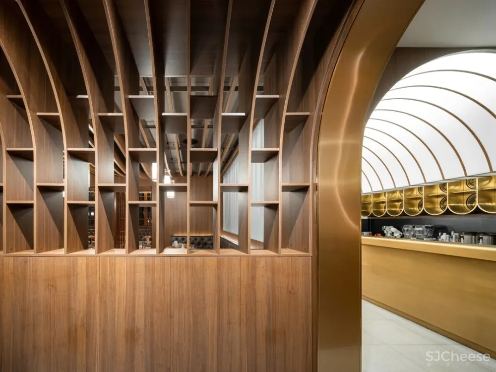 双子座俞挺的两个新作:一座妖的乐园、一个文学爱好者的客厅