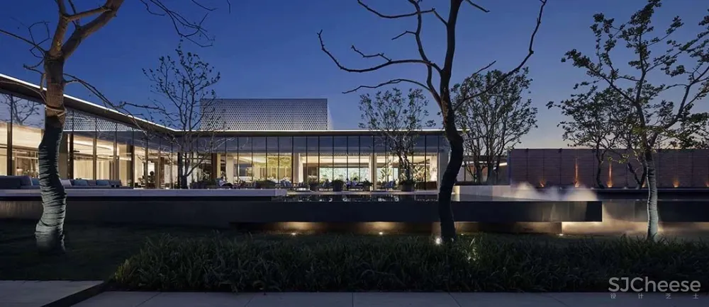 峻佳 杭州万科开了家超仙的雨林餐厅，成新晋网红地 ！