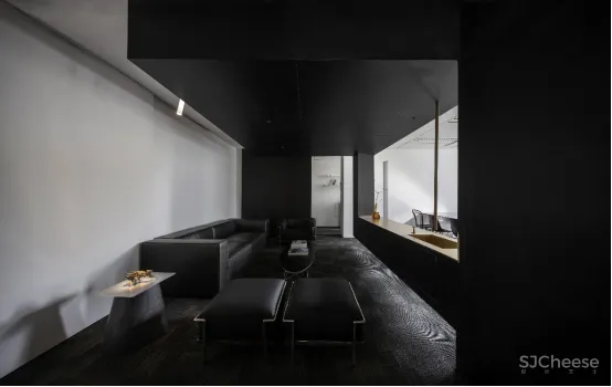 边界空间设计 × 边界办公空间：“无用”的黑亭