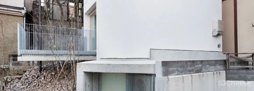 日本，东京，善福寺住宅 青柳设计事务所(Aoyagi Design)