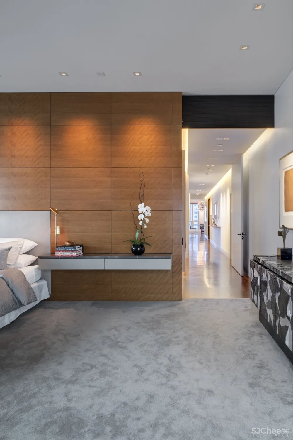 590㎡的顶层公寓,奢华也可以是一种 LOFT 范儿