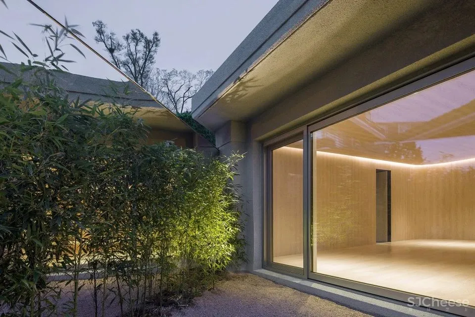 静默山丘 韩国密謐阿_Milmila瑜伽馆 100A associates