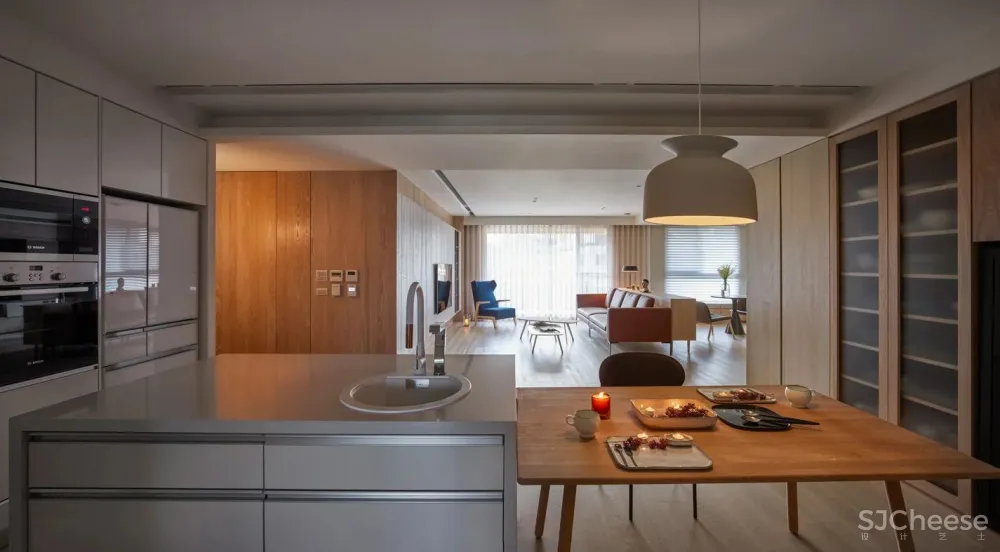 180㎡现代简约，暖色调的浪漫，温馨舒适自然