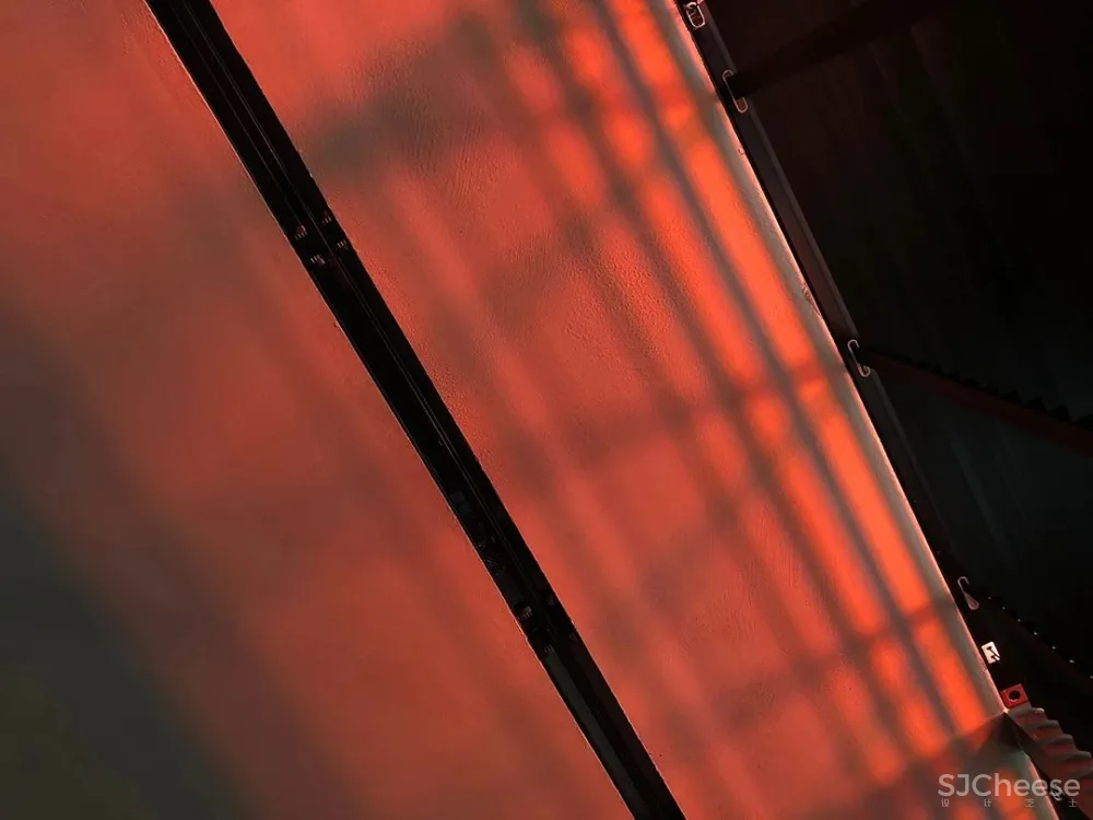 TOMO 東木筑造 趣味、怪诞、未知,次时代的虚拟世界