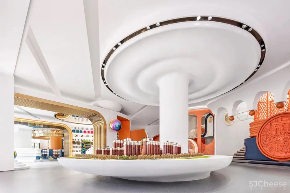 CLV×万科：色彩梦幻联动，打造都市中的“天真避难所”!