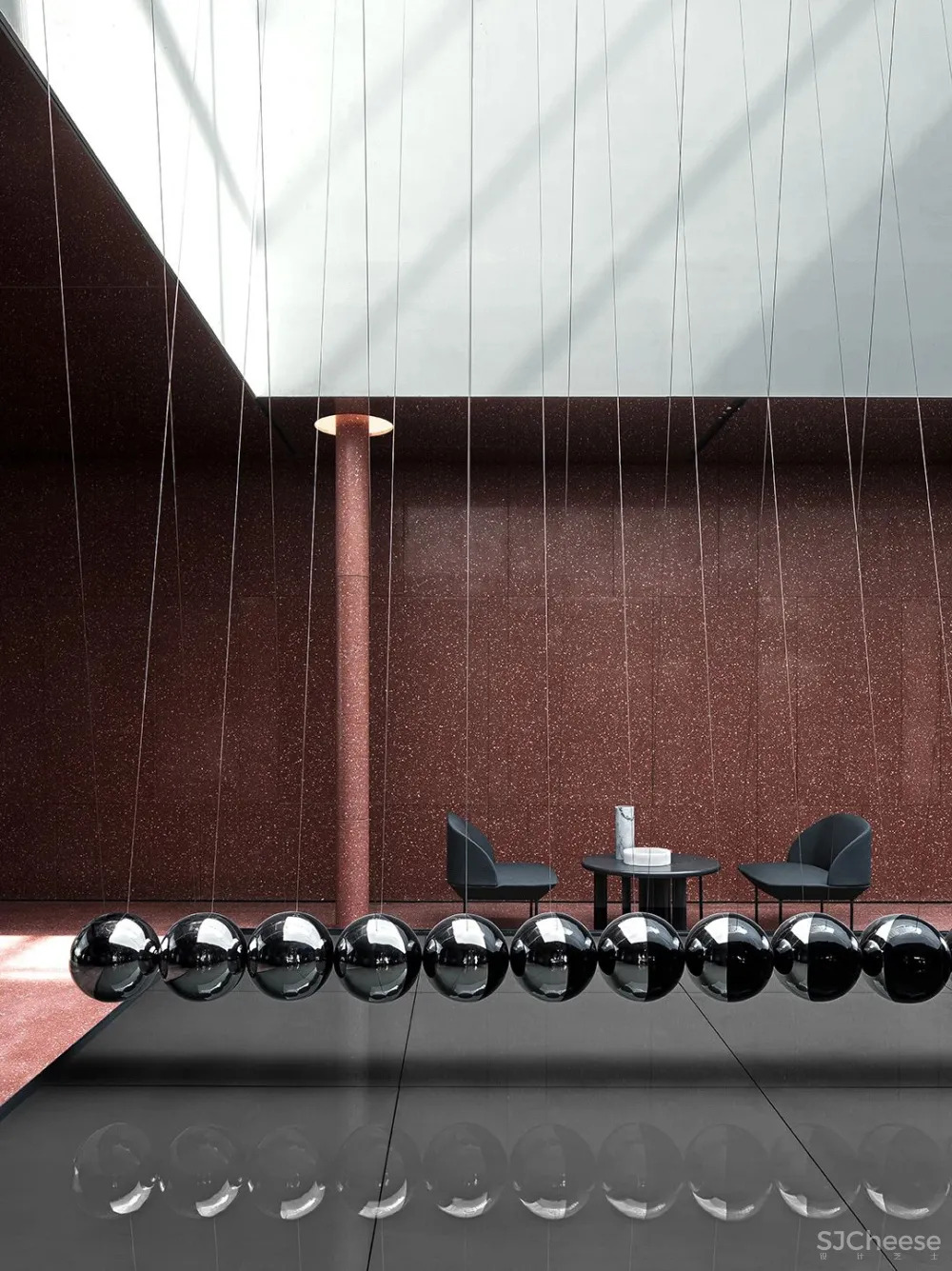 DOMANI 东 仓 牛 顿 与 月 亮