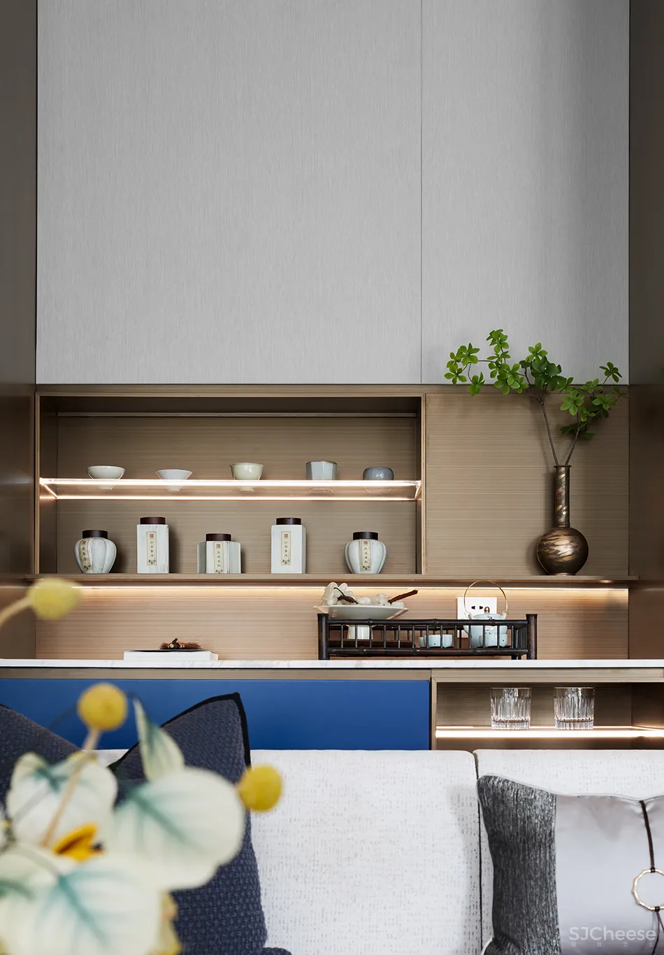 岳蒙:一抹幽蓝,韵染留白!