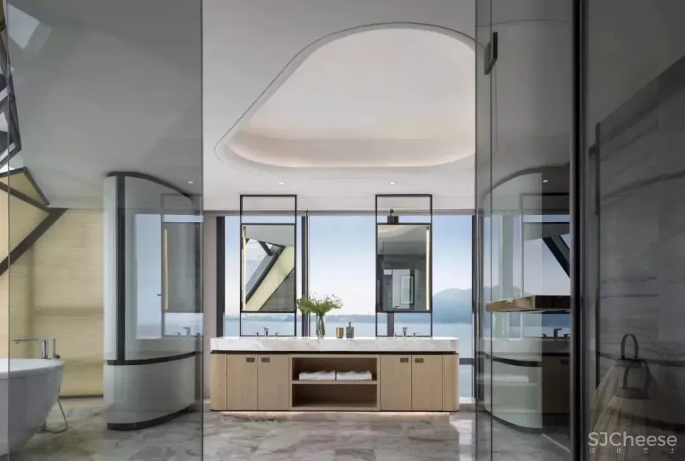 900m² 海景顶层复式 塔尖奢宅