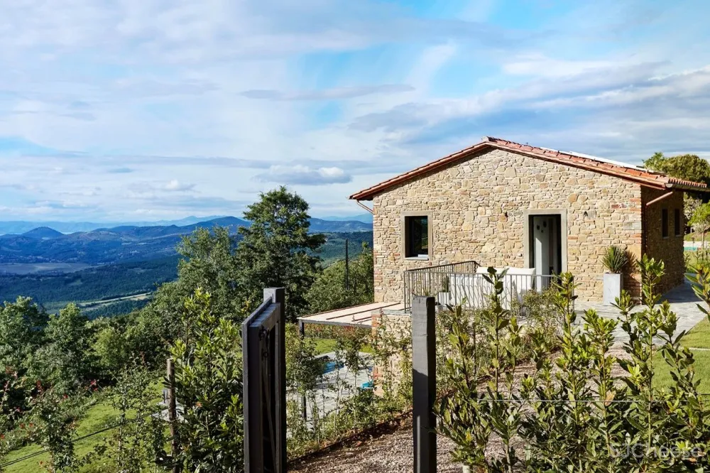 甄选国外优秀设计 Special Umbria:比利时融于自然的“观景”别墅