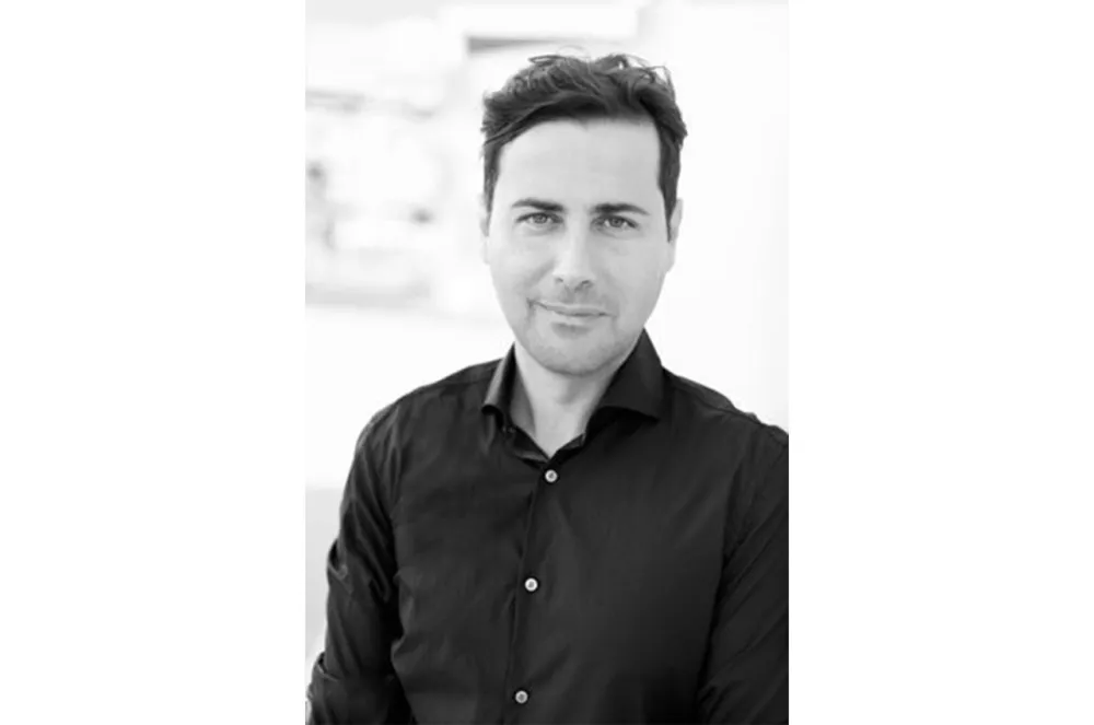 Fran Silvestre 最新帆船改造设计 ,漂浮的海上建筑