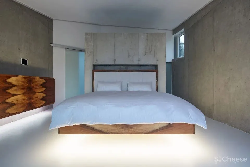 COLL COLL 一座不折不扣的功能性住宅 Sophia住宅