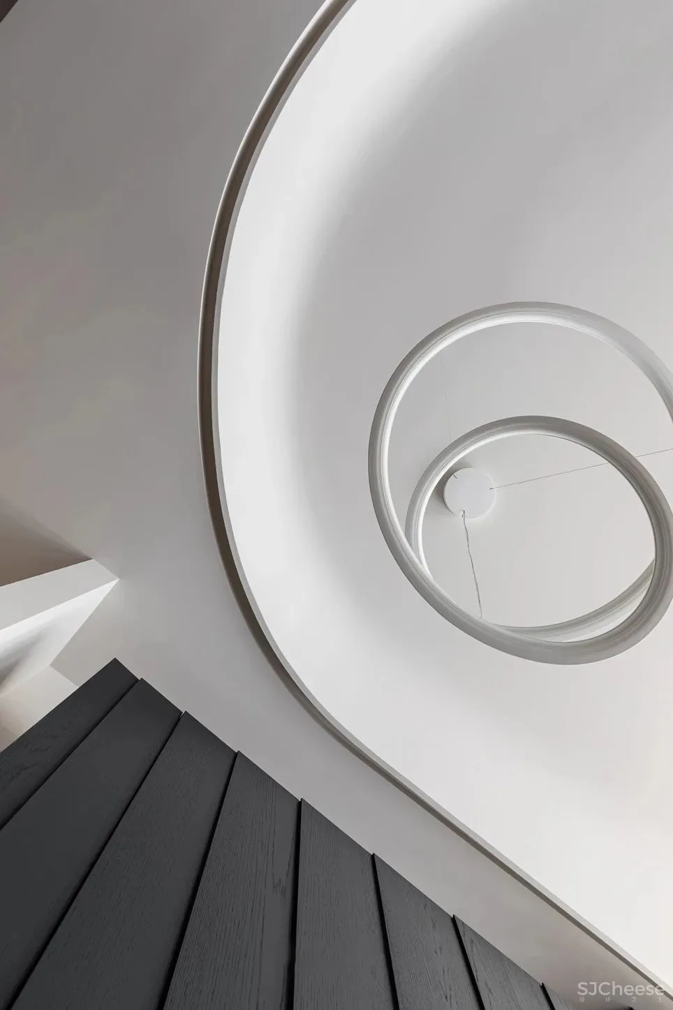 胡桃木 高级灰,纯粹而艺术的现代空间