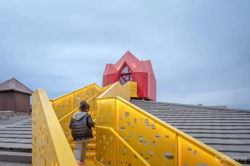 漫步云海诗意儿童餐厅