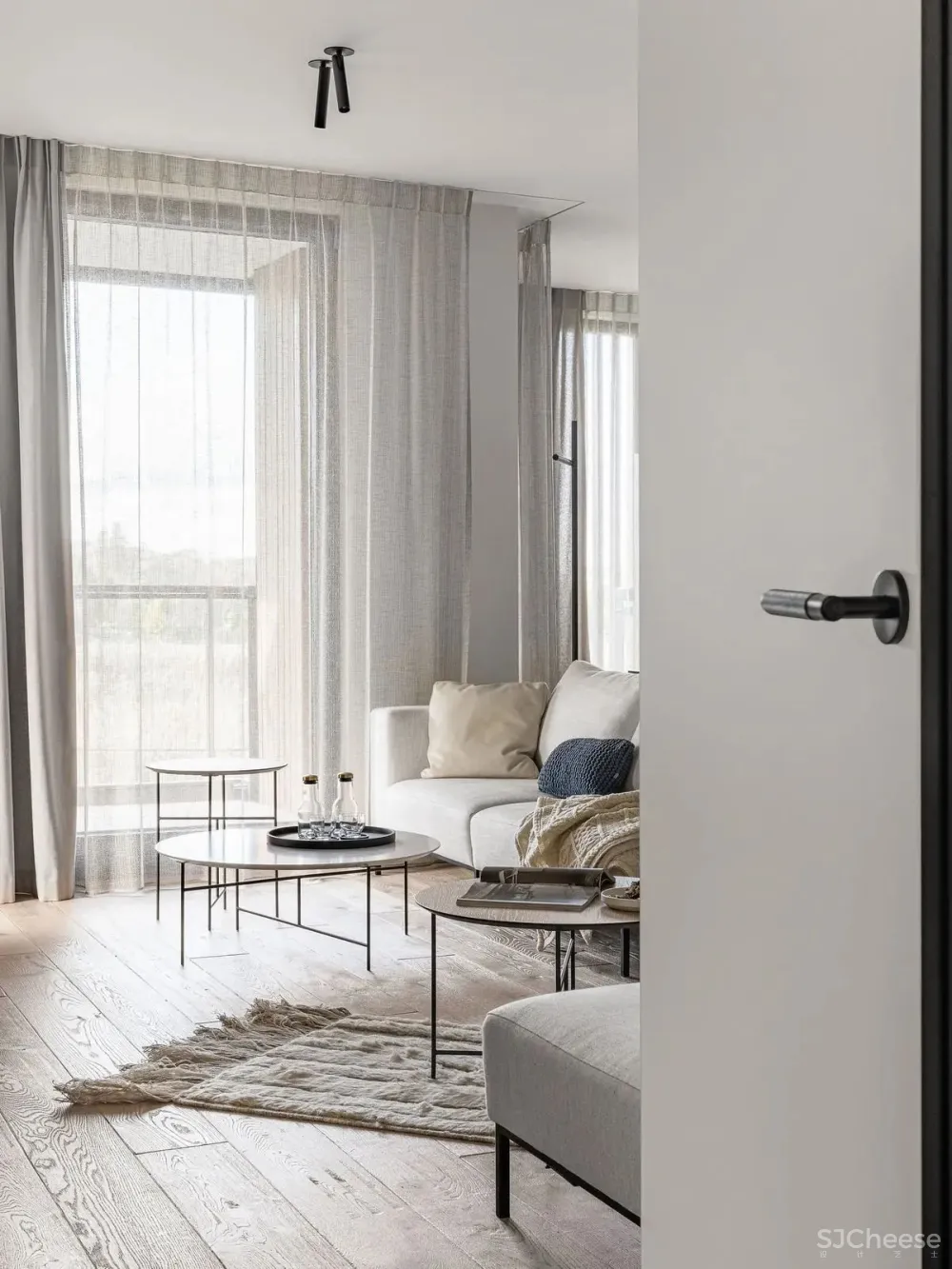 简雅而素淡的现代公寓 Interno Iza Gajewska新作