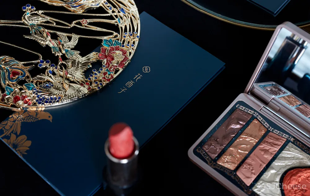 岳蒙:一抹幽蓝,韵染留白!