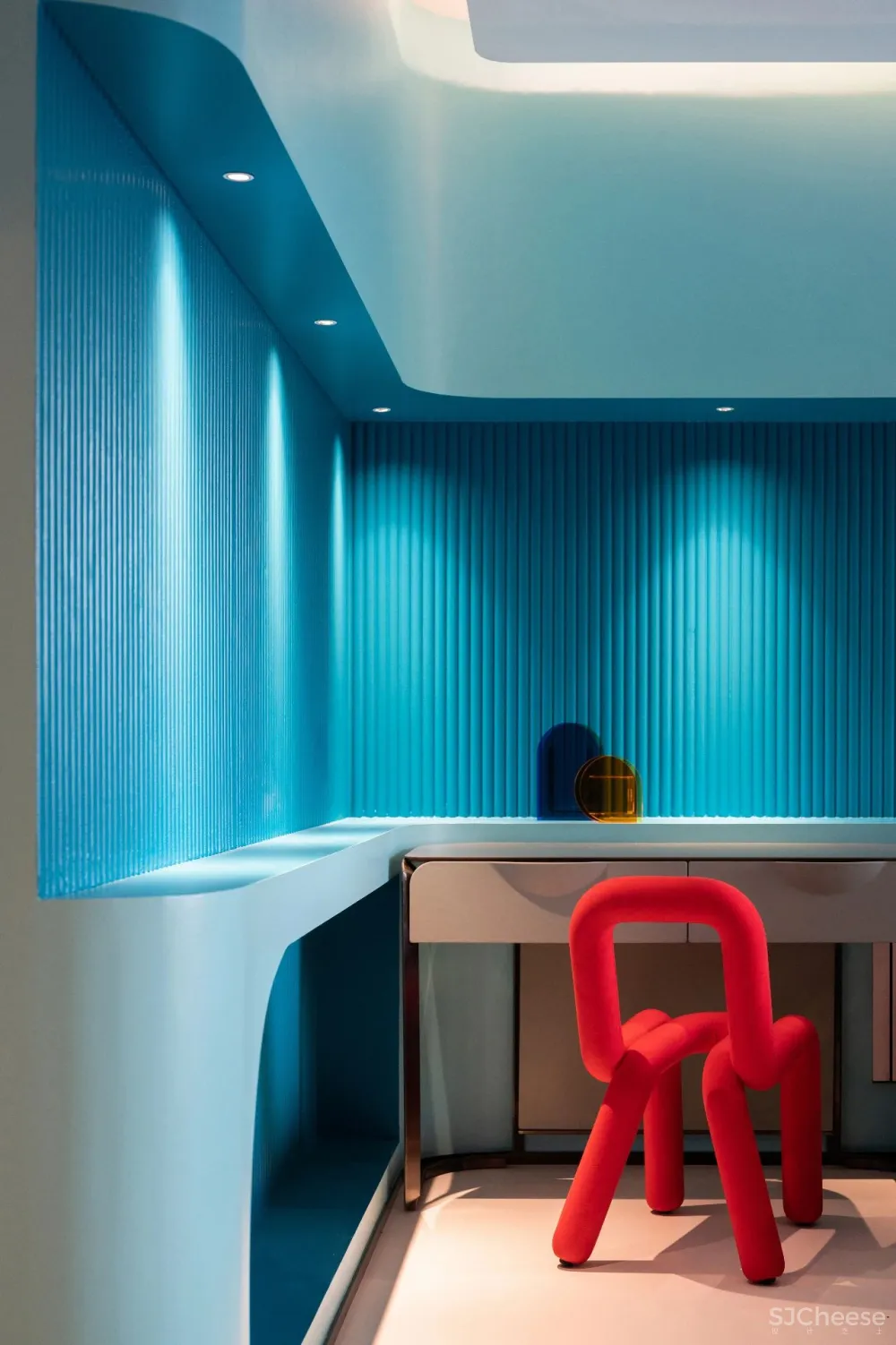 上海前滩女律师80㎡家!硬生生把“红配绿”,装成了你住不起的样子!