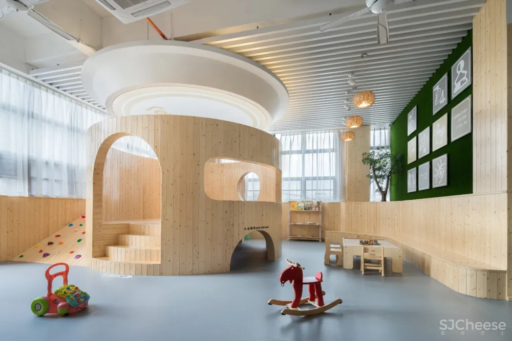 原木风的早教设计,孩子父母都喜欢!!!