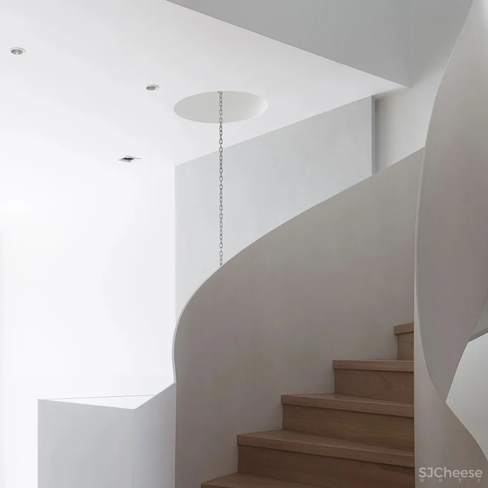 独述 独向于内，述演其形 MIRROR DESIGN 境象设计