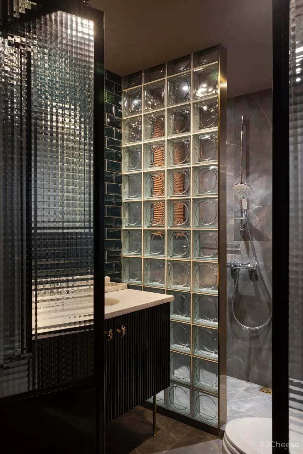 129㎡的极致复古美，再现经典红绿配色！