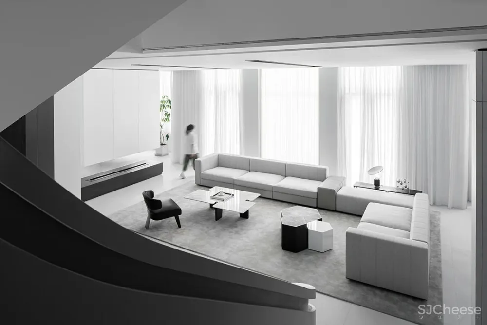 上海 780㎡ 极简别墅设计 ,黑白相映,安静优雅!