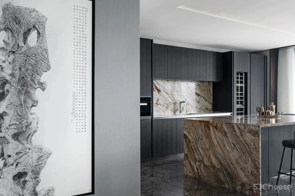 朱周空间设计丨重庆来福士:350米云端豪宅样板间设计!