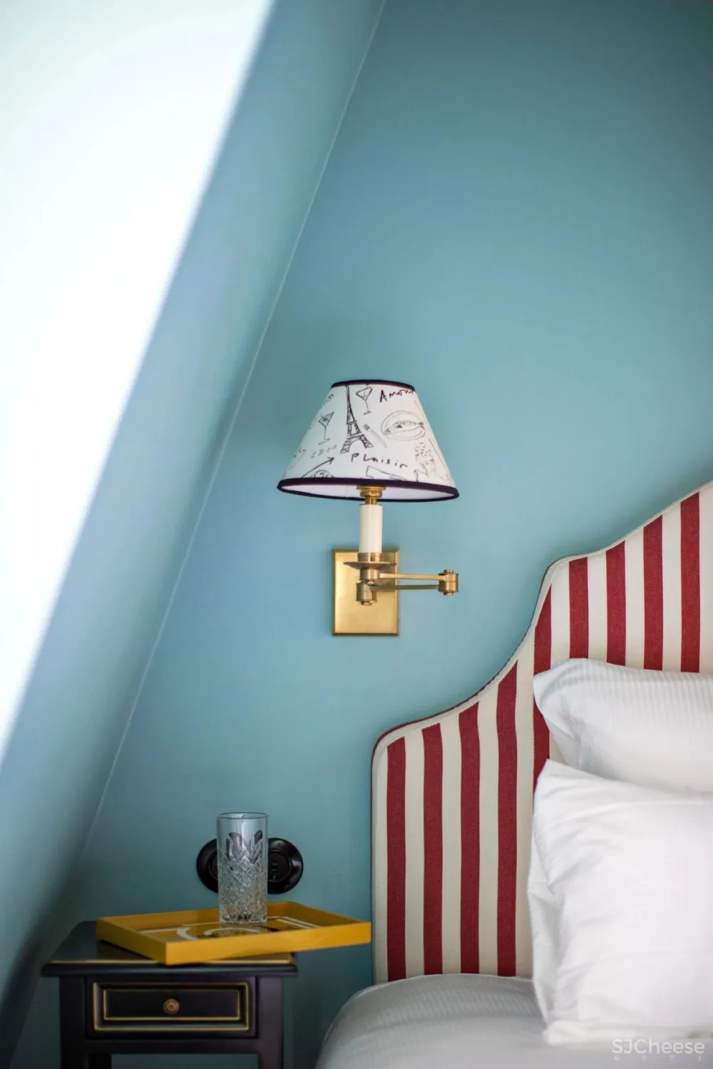 这些酒店的房间比家还漂亮,快来“偷师”它们的设计