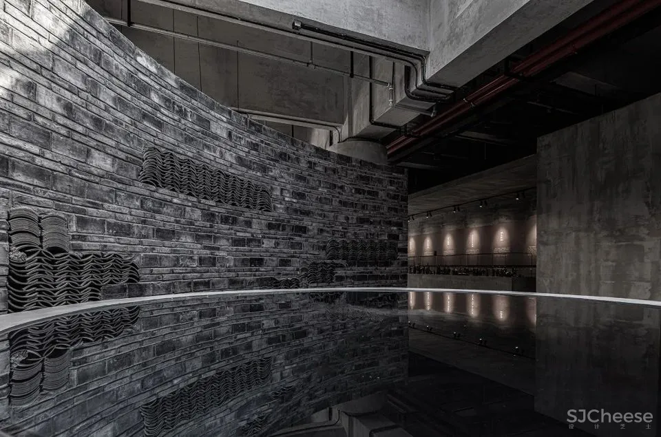 “光影”与“酒香”的交汇 石斛酒博物馆