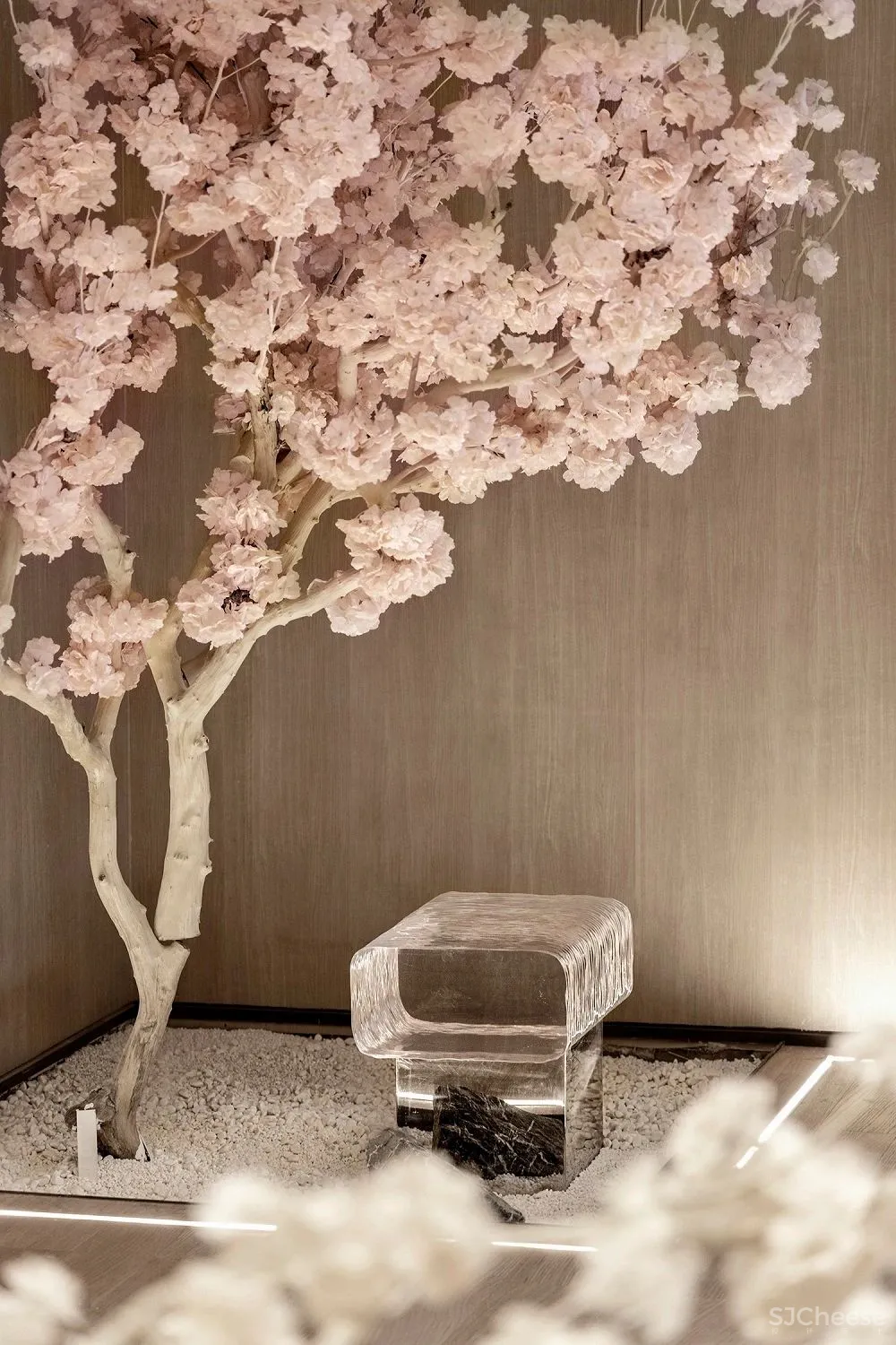 万科进军餐饮界？打造4000㎡山水间的日料新地标！【CLV赛拉维×万科】